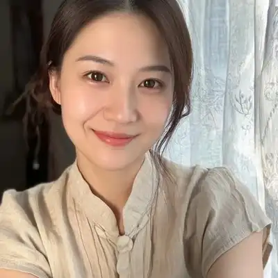 郝梓